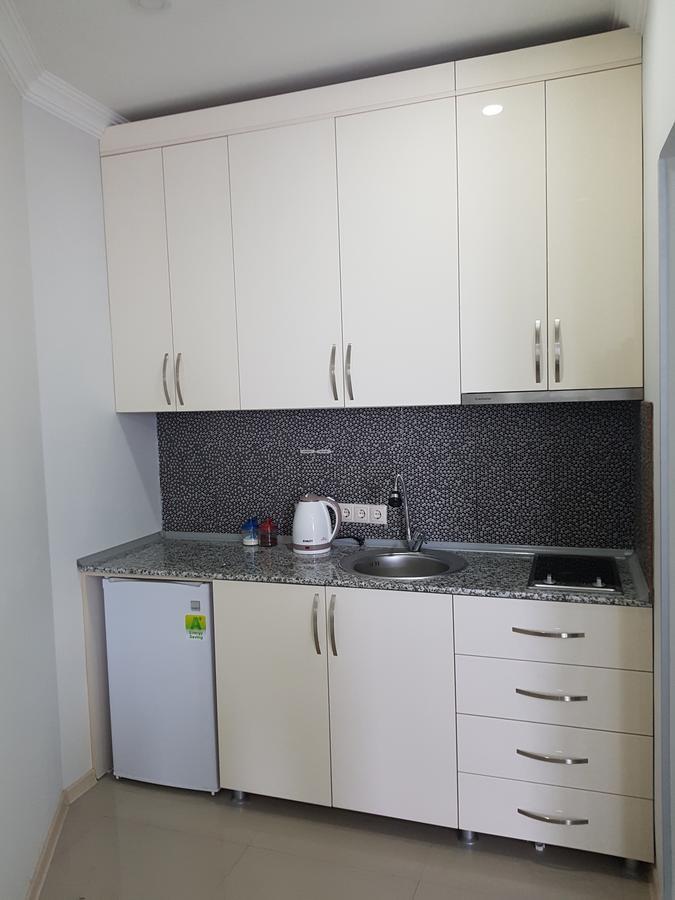 Apartment In Front Of Mcdonald'S Батуми Екстериор снимка