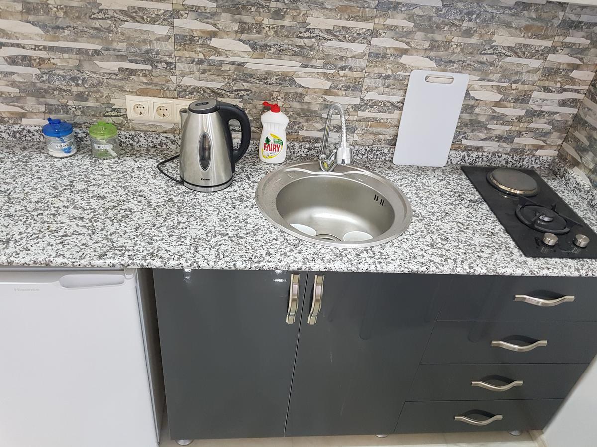 Apartment In Front Of Mcdonald'S Батуми Екстериор снимка