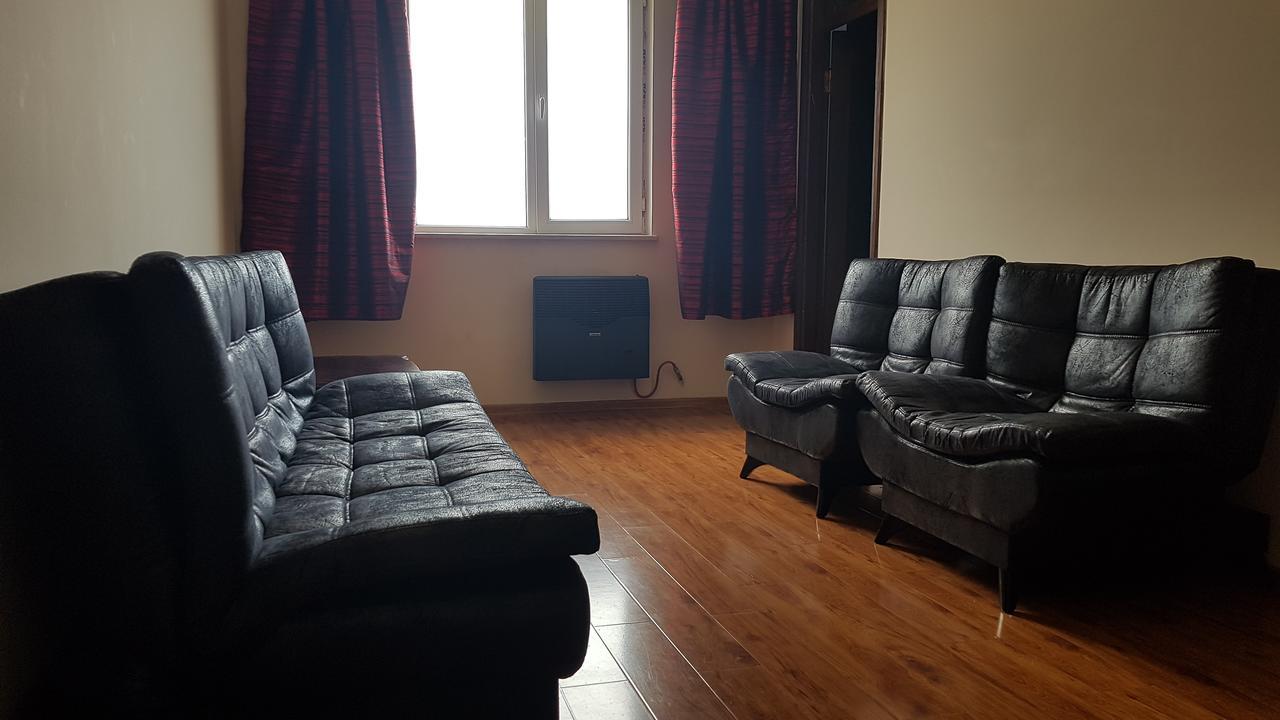 Apartment In Front Of Mcdonald'S Батуми Екстериор снимка