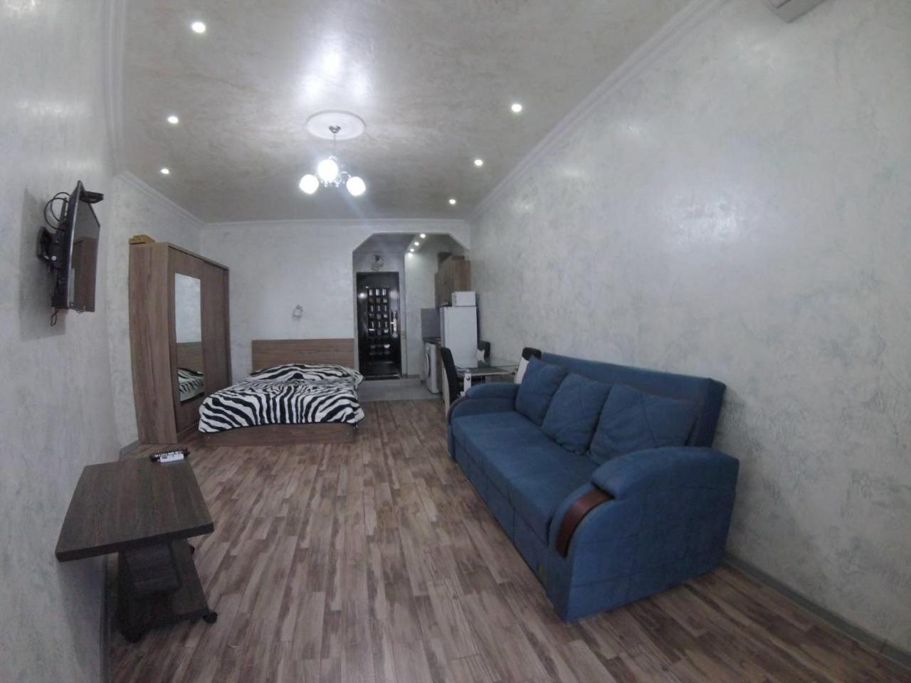 Apartment In Front Of Mcdonald'S Батуми Екстериор снимка