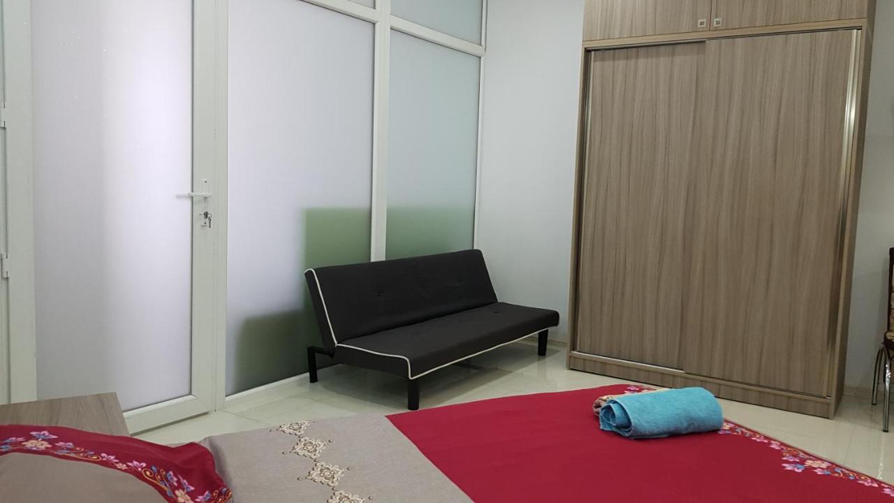 Apartment In Front Of Mcdonald'S Батуми Екстериор снимка
